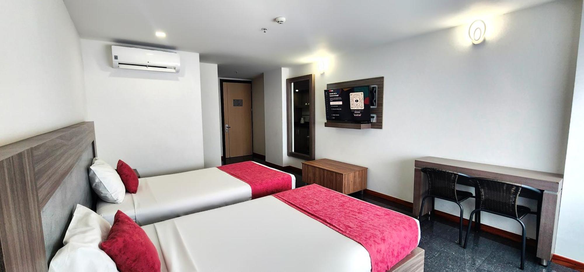 Hotel Be Suites Cali Exteriér fotografie