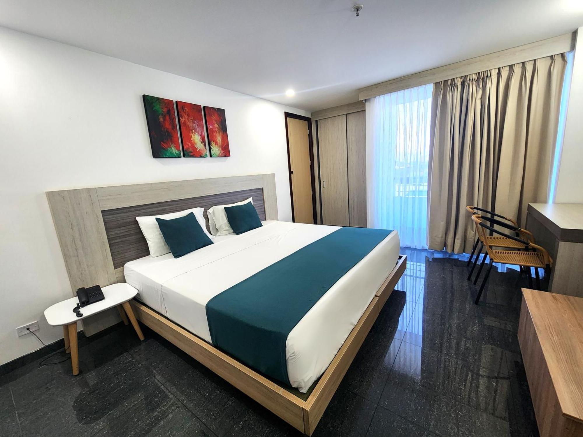 Hotel Be Suites Cali Exteriér fotografie